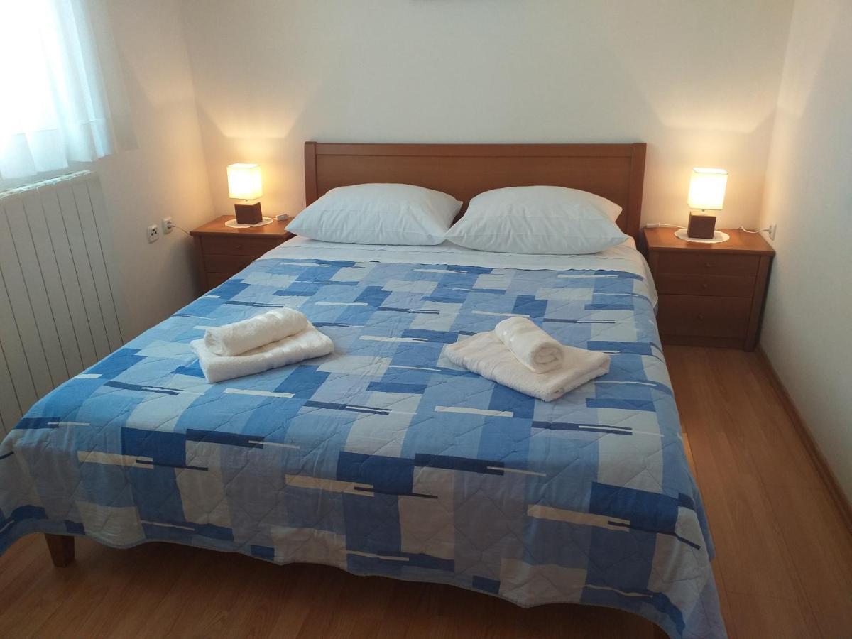 Apartman Vida Pula Exterior photo