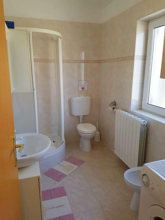 Apartman Vida Pula Exterior photo